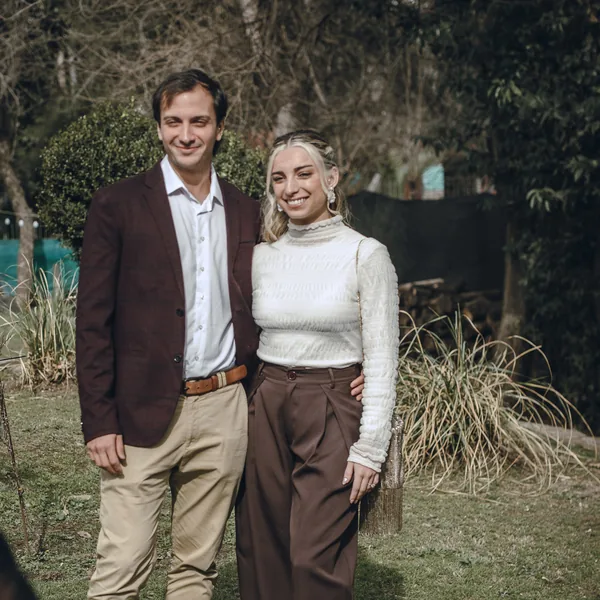 Christopher y Agustina Ruloff, del área de Comunicación.